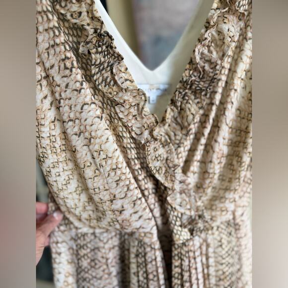 Great Jones Python Ruffle Pleated V Neck Dress in Neutrals Women’s 4 - Picture 4 of 9